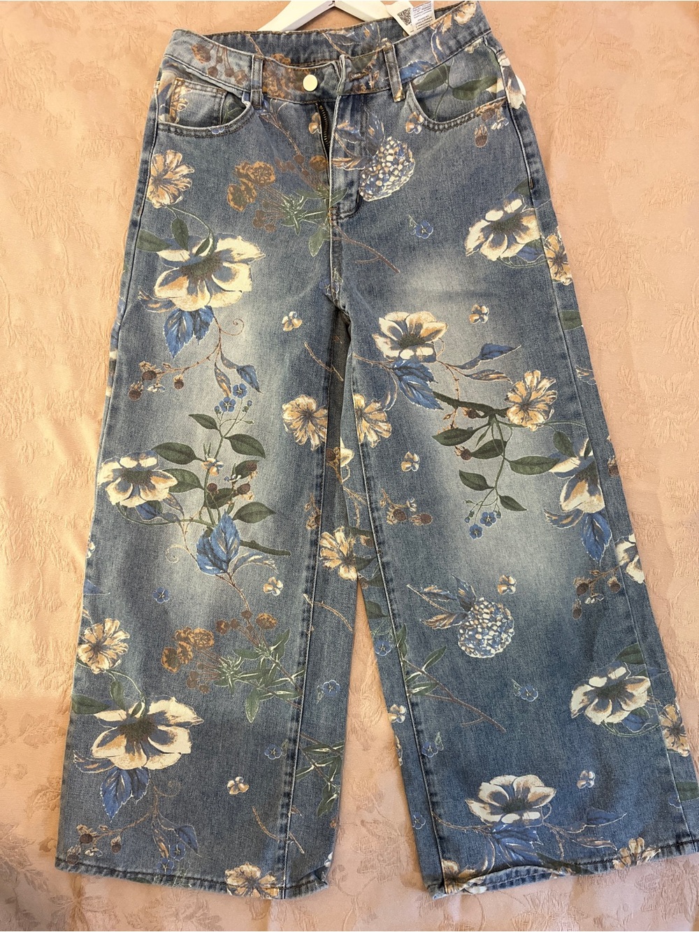 SHEIN Denim Wide-Leg Jeans with Blue & Cream Floral Print